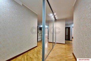 Фото №4: 3-комнатная квартира 91 м² - Краснодар, мкр. Центральный, ул. Мира, 18