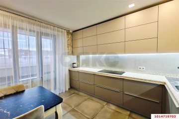 Фото №2: 3-комнатная квартира 91 м² - Краснодар, мкр. Центральный, ул. Мира, 18