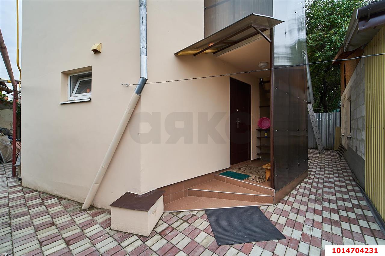 Фото №1: Дом 144 м² + 1.32 сот. - Краснодар, Центральный, ул. Карасунская набережная, 41