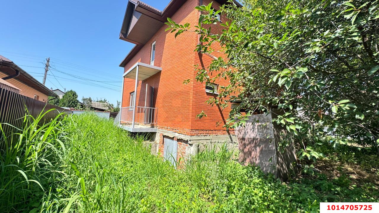 Фото №3: Дом 225 м² + 4 сот. - Ленина, Карасунский внутригородской округ, ст Восток, ул. Степная, 291