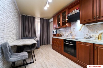 Фото №2: 2-комнатная квартира 70 м² - Краснодар, мкр. Музыкальный, ул. имени Ф.И. Шаляпина, 25