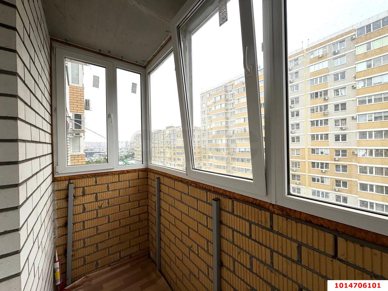 Фото №1: 1-комнатная квартира 33 м² - Краснодар, Светлоград, ул. Красных Партизан, 1/4к4