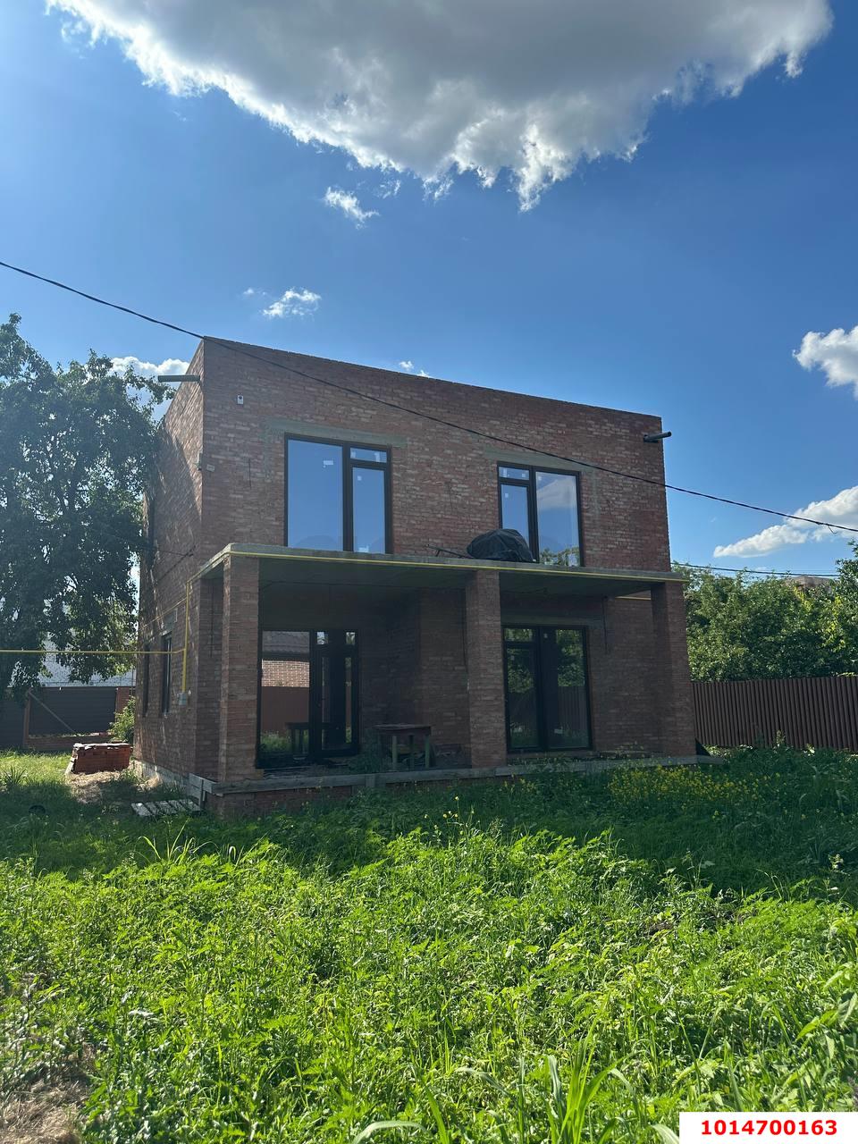 Фото №1: Дом 186 м² + 6.7 сот. - № 7, мкр. Прикубанский внутригородской округ, ул. Строительная