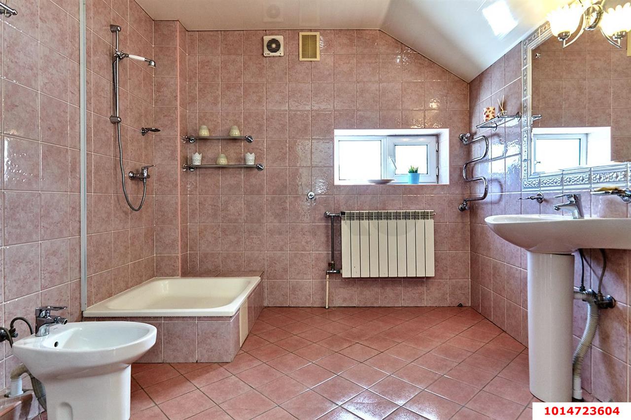 Фото №9: Дом 199 м² + 8 сот. - Краснодар, Завод Радиоизмерительных Приборов, ул. 1 Мая, 351/2