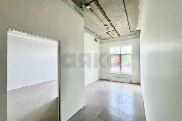 Фото №4: Торговое помещение 43 м² - Краснодар, мкр. жилой комплекс Дыхание, ул. Лётчика Позднякова, 2к18