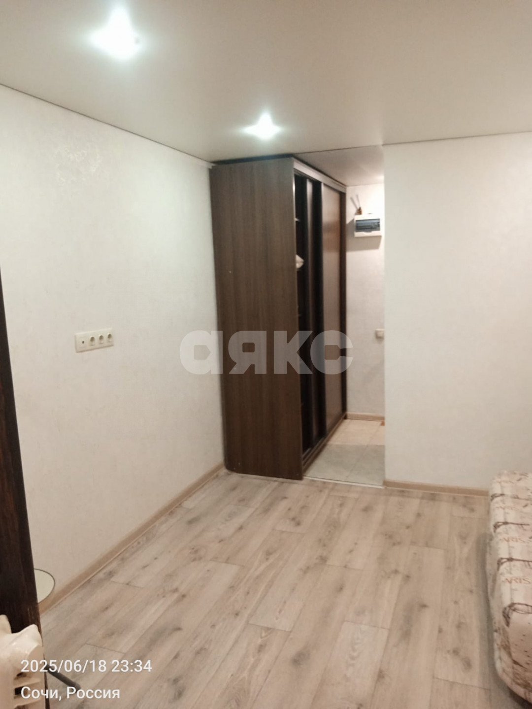 Фото №2: Студия 15 м² - Сочи, Донская, ул. Донская, 15А