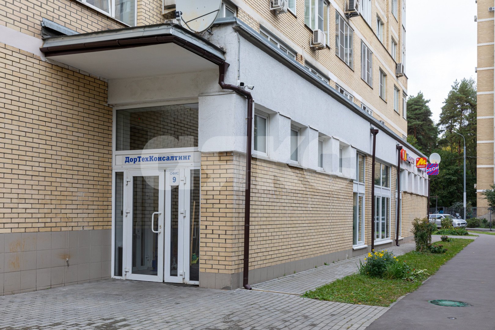 Фото №43: Коммерция 200 м² - Москва, Лосиноостровский, ул. Челюскинская, 9