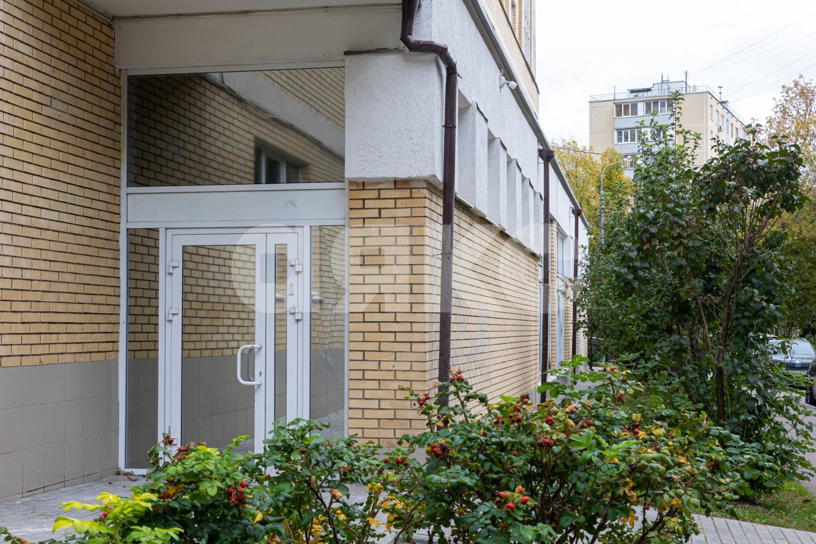 Фото №43: Коммерция 800 м² - Москва, Лосиноостровский, ул. Челюскинская, 9