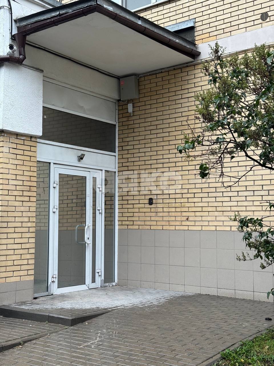 Фото №4: Коммерция 800 м² - Москва, Лосиноостровский, ул. Челюскинская, 9