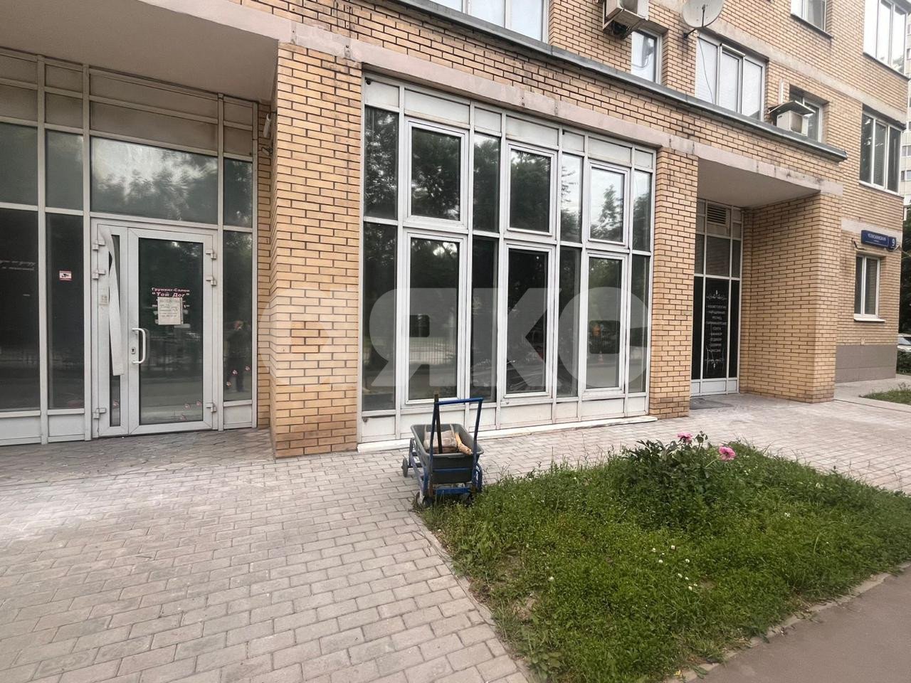 Фото №1: Коммерция 800 м² - Москва, Лосиноостровский, ул. Челюскинская, 9