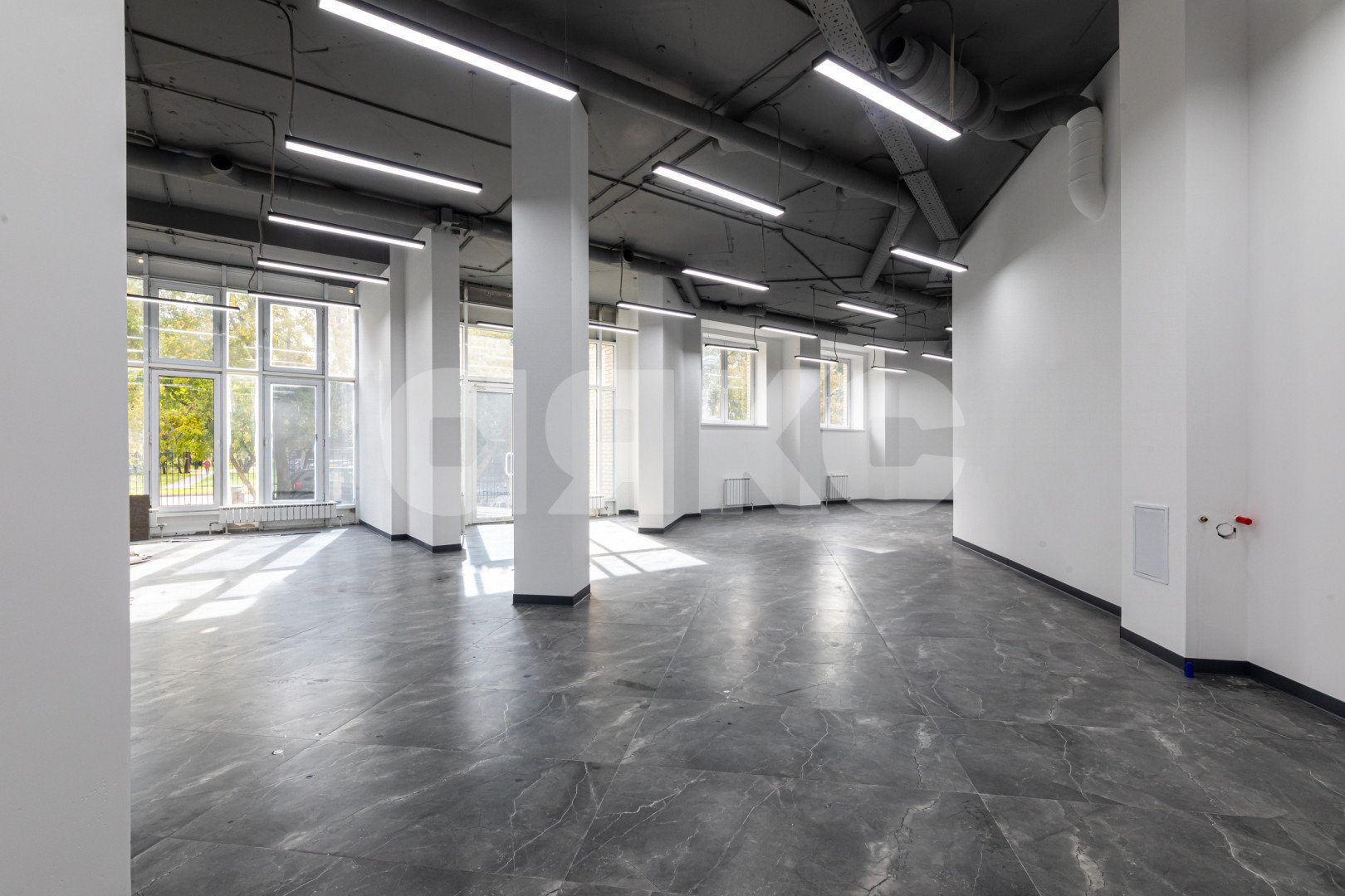 Фото №31: Коммерция 800 м² - Москва, Лосиноостровский, ул. Челюскинская, 9