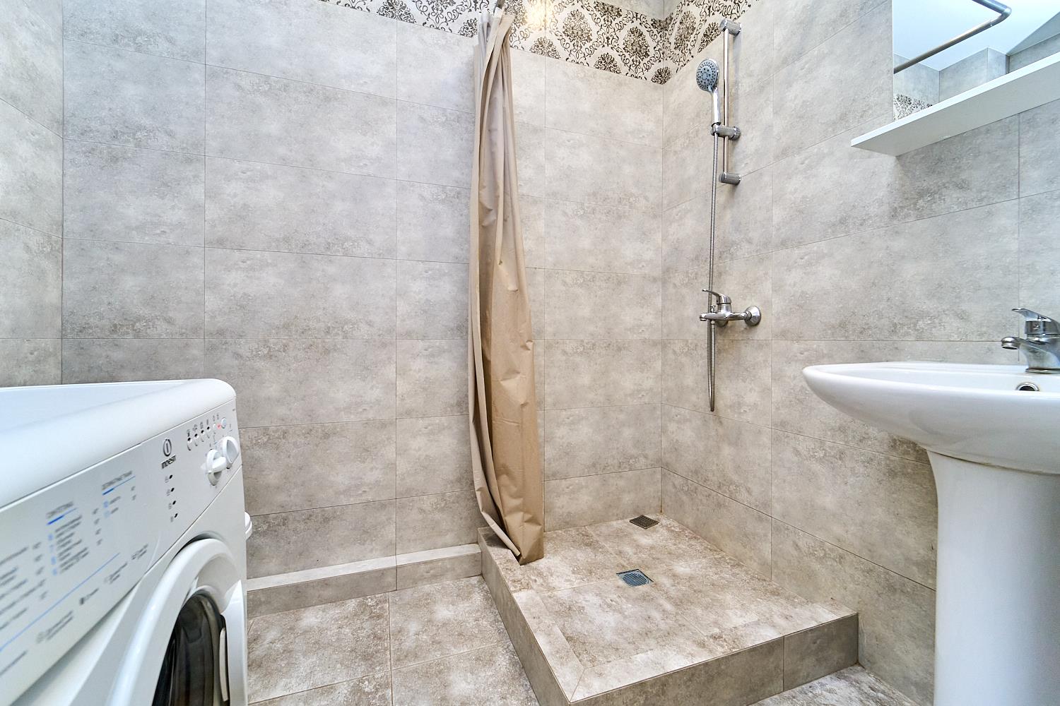 Фото №7: 1-комнатная квартира 37 м² - Краснодар, Прикубанский внутригородской округ, мкр. Парк Победы, ул. Героя Пешкова, 14к2