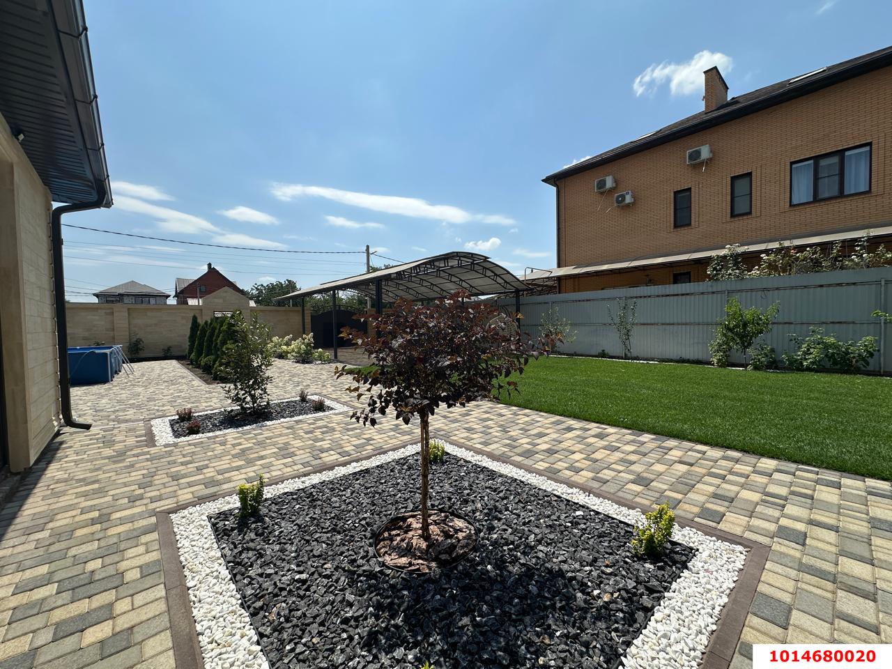 Фото №3: Дом 420 м² + 10 сот. - Краснодар, Прикубанский внутригородской округ, Калинино, мкр. Завод Радиоизмерительных Приборов, ул. Канеловская, 13