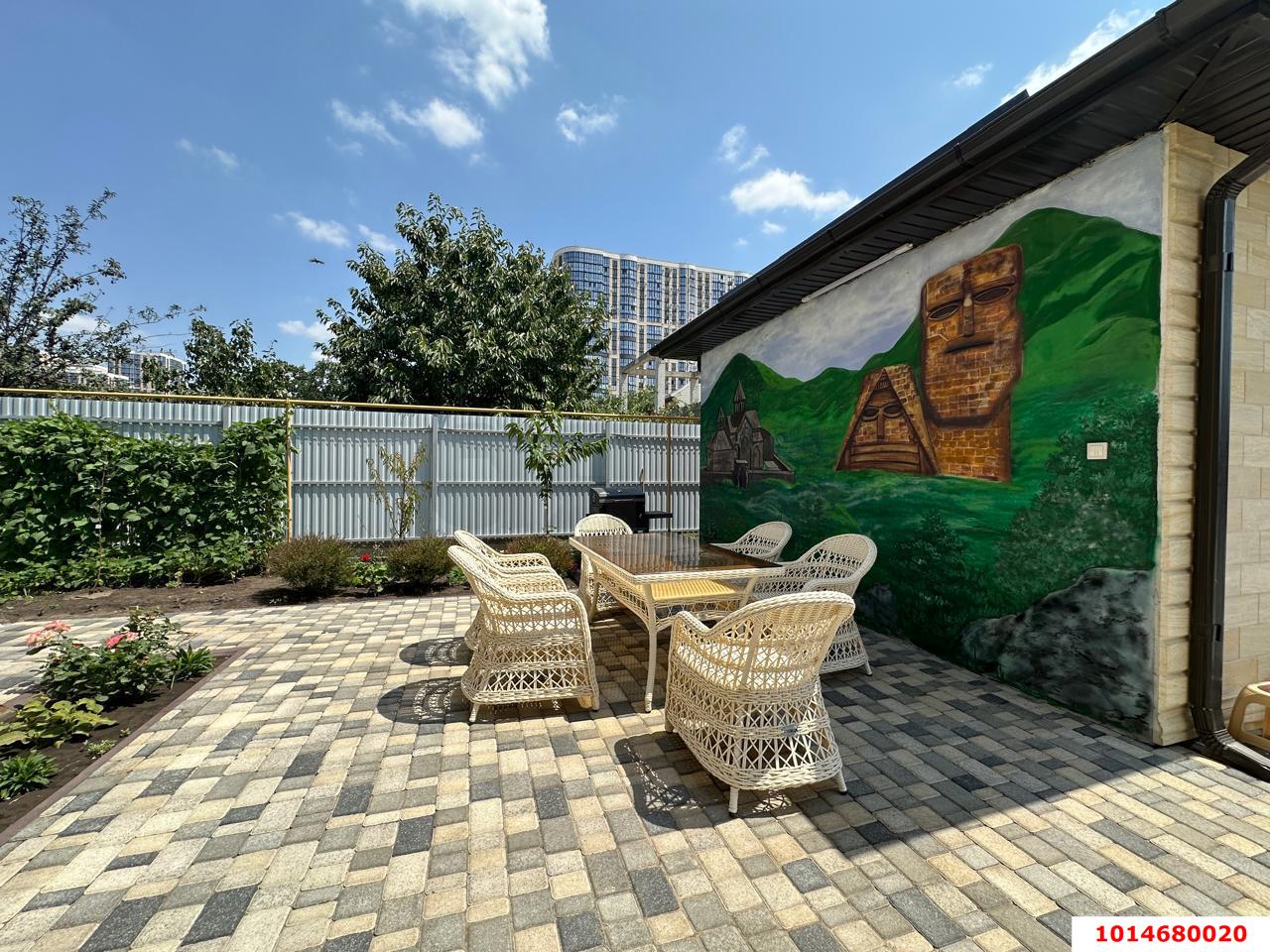 Фото №2: Дом 420 м² + 10 сот. - Краснодар, Прикубанский внутригородской округ, Калинино, мкр. Завод Радиоизмерительных Приборов, ул. Канеловская, 13