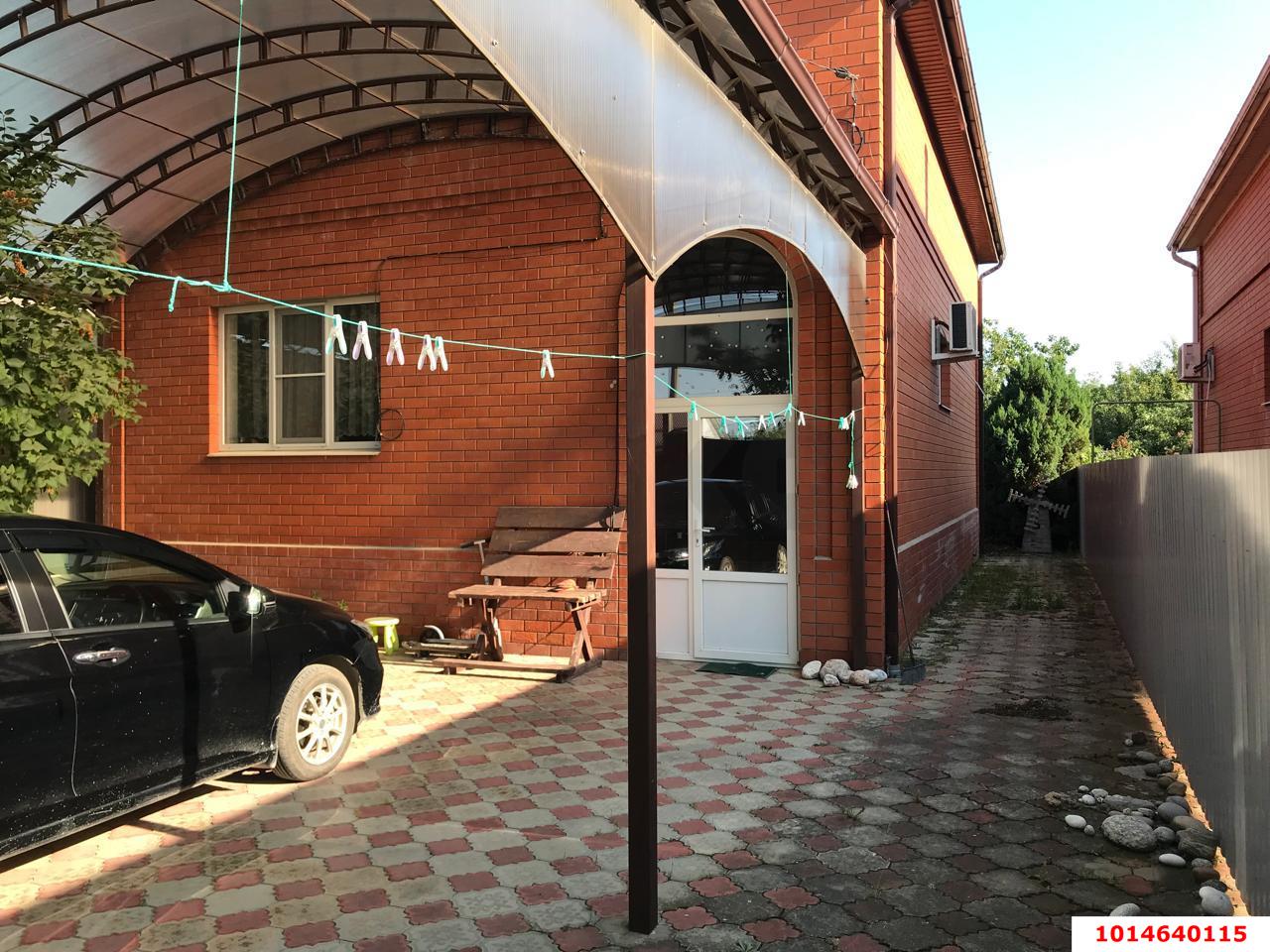 Фото №2: Дом 166 м² + 4.5 сот. - Елизаветинская, Прикубанский внутригородской округ, ул. Набережная, 65