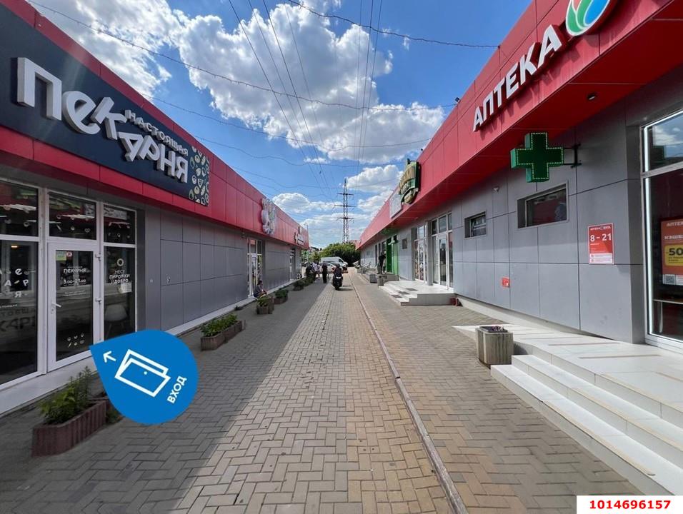 Фото №1: Торговое помещение 91 м² - Краснодар, Краевая Клиническая Больница, ул. Домбайская, 4/2