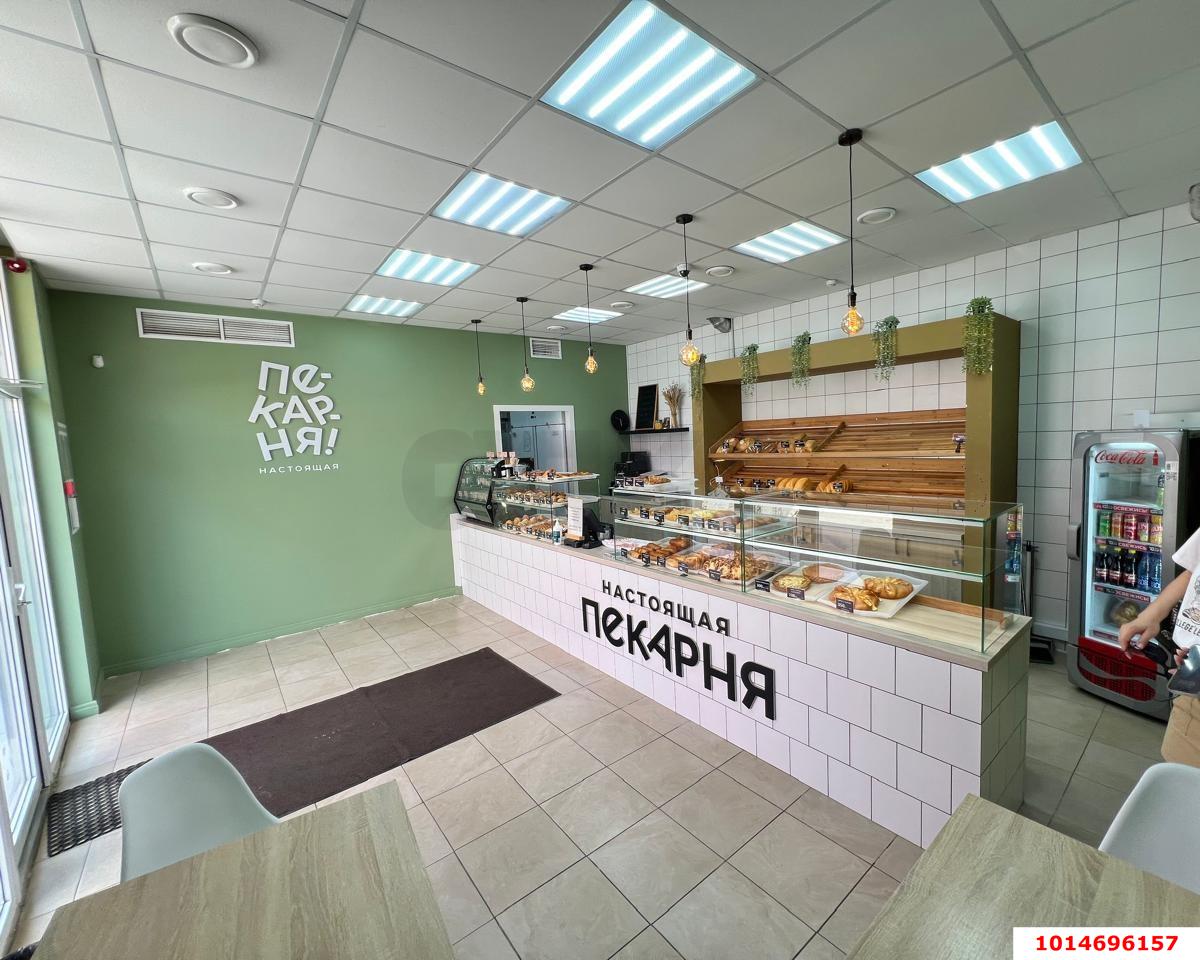 Фото №4: Торговое помещение 91 м² - Краснодар, Краевая Клиническая Больница, ул. Домбайская, 4/2