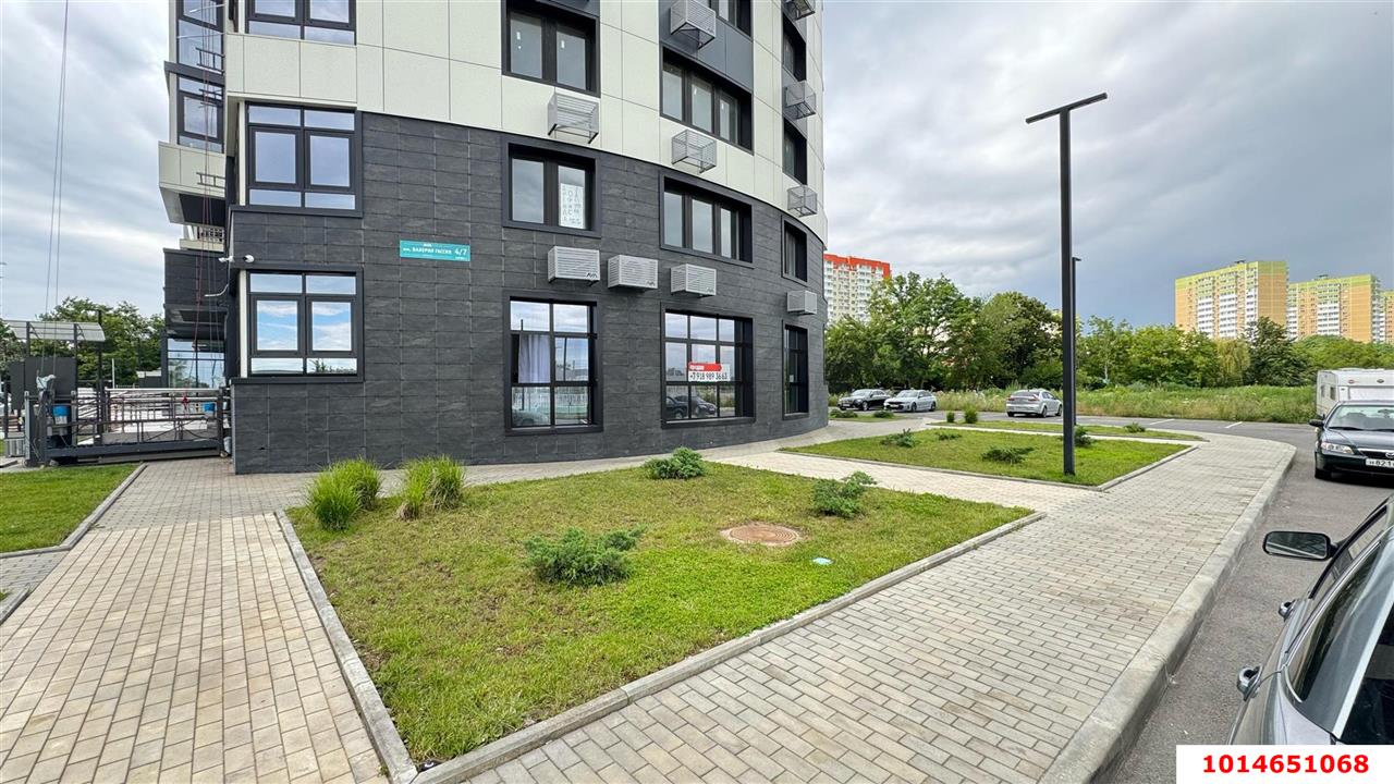 Фото №6: Торговое помещение 70 м² - Краснодар, Почтовый, ул. имени Валерия Гассия, 4/7к4