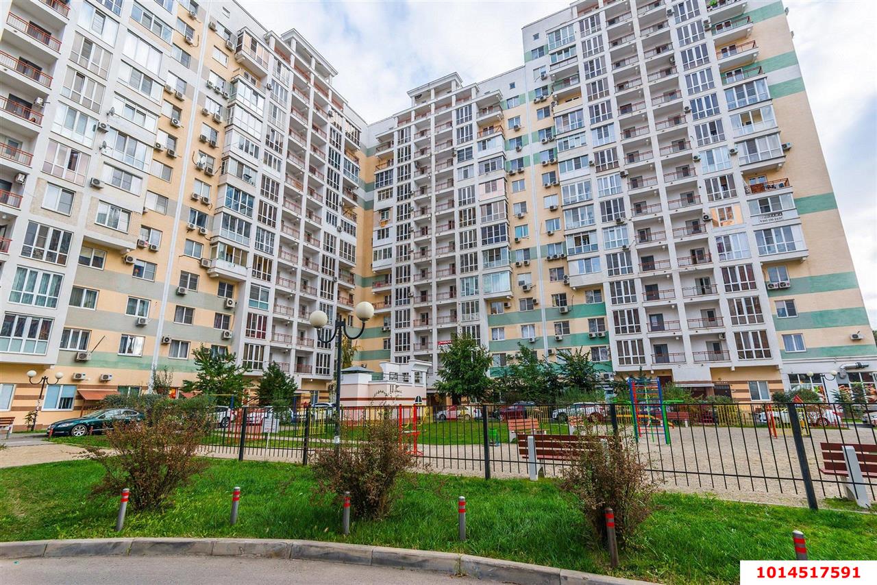 Фото №1: 3-комнатная квартира 101 м² - Краснодар, Прикубанский внутригородской округ, Солнечный, мкр. Фестивальный, ул. Яна Полуяна, 43