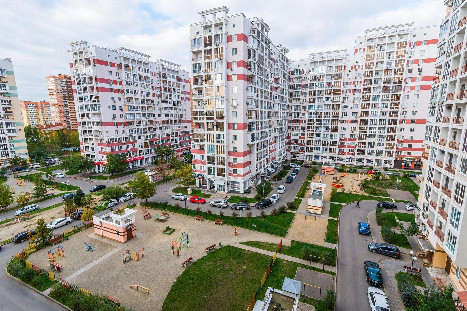 Фото №2: 1-комнатная квартира 45 м² - Краснодар, Прикубанский внутригородской округ, Солнечный, мкр. Фестивальный, ул. Яна Полуяна, 43