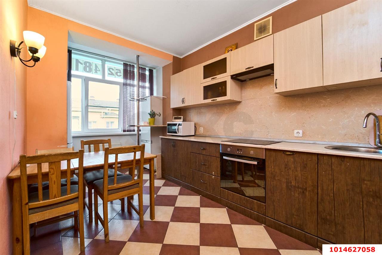 Фото №1: 3-комнатная квартира 88 м² - Краснодар, Завод Радиоизмерительных Приборов, ул. Яснополянская, 15