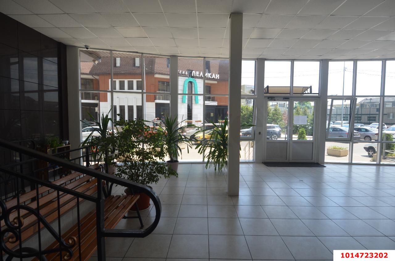 Фото №2: 2-комнатная квартира 72 м² - Краснодар, жилой комплекс Сокольники, ул. имени М.Е. Соколова, 86к2