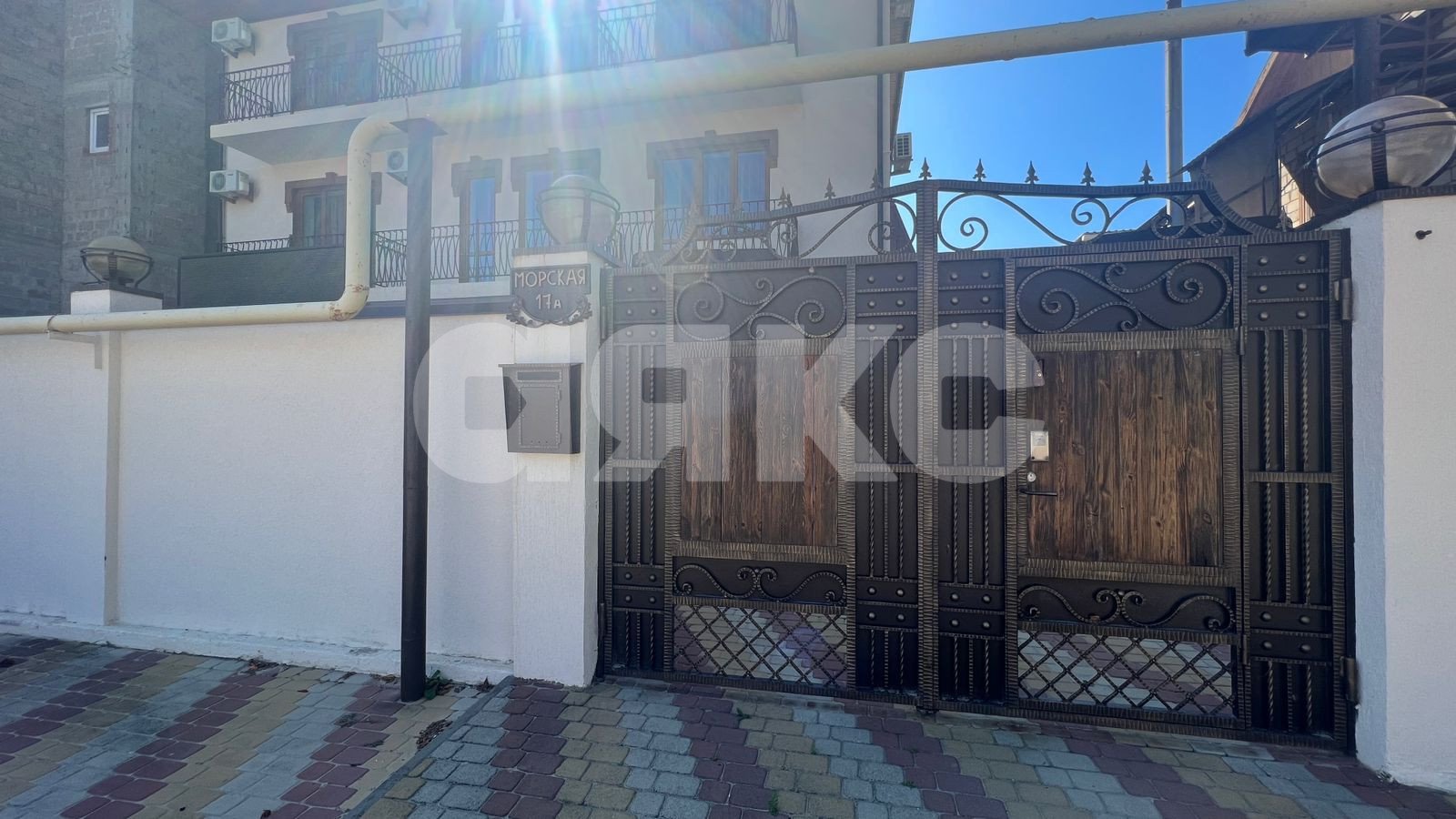 Фото №6: Дом 514 м² + 5 сот. - Анапа, ул. Морская, 17А
