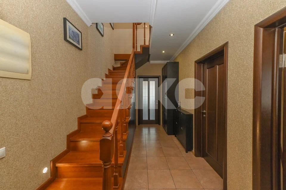 Фото №9: 3-комнатная квартира 124 м² - Ростов-на-Дону, Мясникован, ул. Каракумская, 29/30