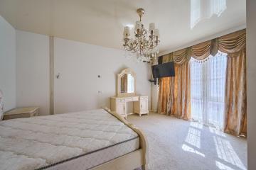 Фото №2: 3-комнатная квартира 105 м² - Краснодар, мкр. Фестивальный, ул. Яна Полуяна, 51/1