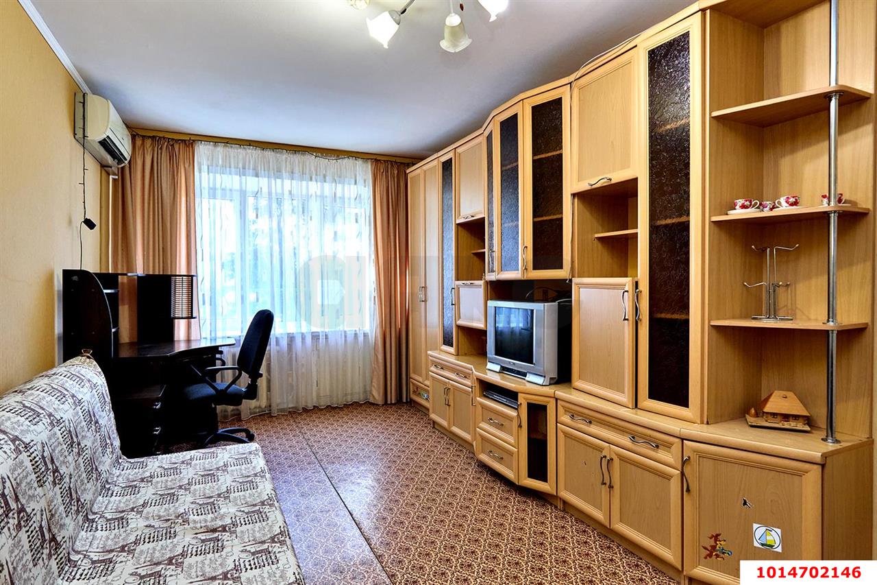 Фото №1: Комната 45 м² - Краснодар, Комсомольский, ул. Уральская, 115