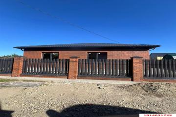 Фото №1: Дом 118 м² - Автомагистраль, мкр. Прикубанский внутригородской округ, ул. Персиковая, 38