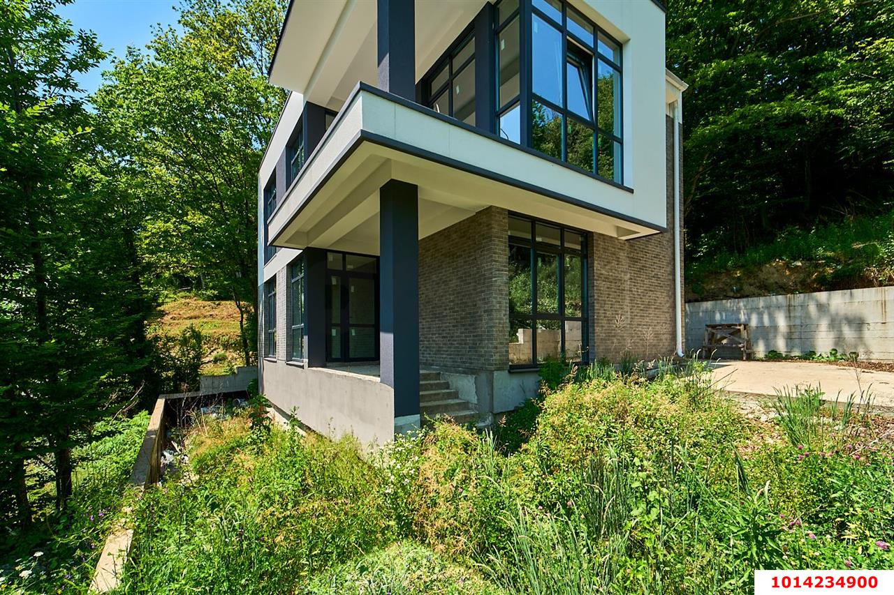 Фото №8: Дом 169 м² + 3.22 сот. - Сочи, Лазаревское, пер. Павлова