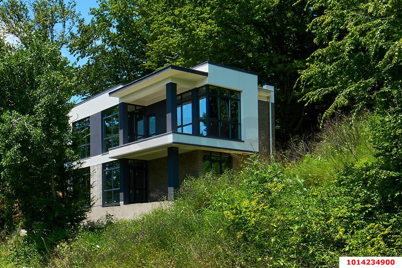 Фото №6: Дом 169 м² + 3.22 сот. - Сочи, Лазаревское, пер. Павлова