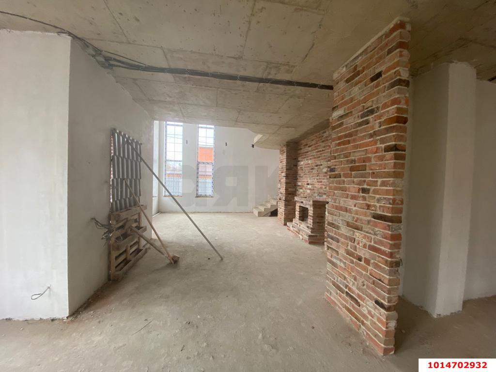 Фото №5: Дом 166 м² + 5.38 сот. - Краснодар, Прикубанский внутригородской округ, мкр. Новый, ул. 4-я Трудовая, 3