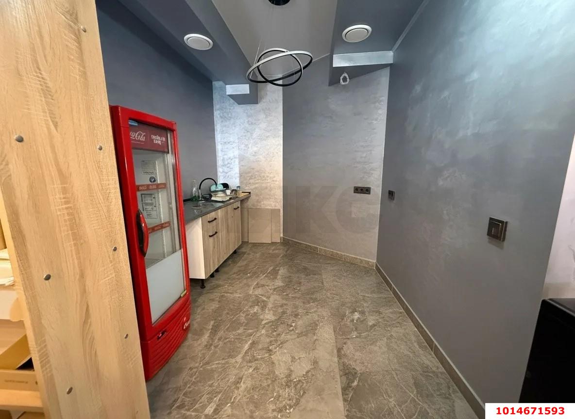 Фото №7: Коммерция 165 м² - Краснодар, Прикубанский внутригородской округ, мкр. Восточно-Кругликовский, ул. Восточно-Кругликовская, 62