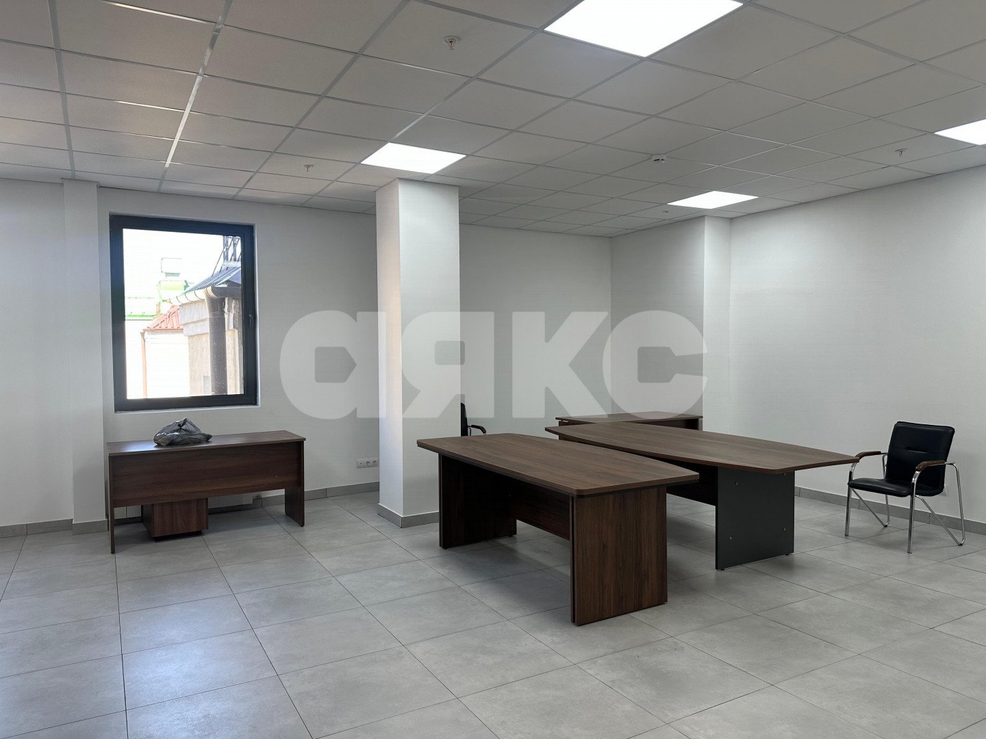 Фото №8: Коммерция 1500 м² - Ростов-на-Дону, Нахичевань, ул. Закруткина, 1/2