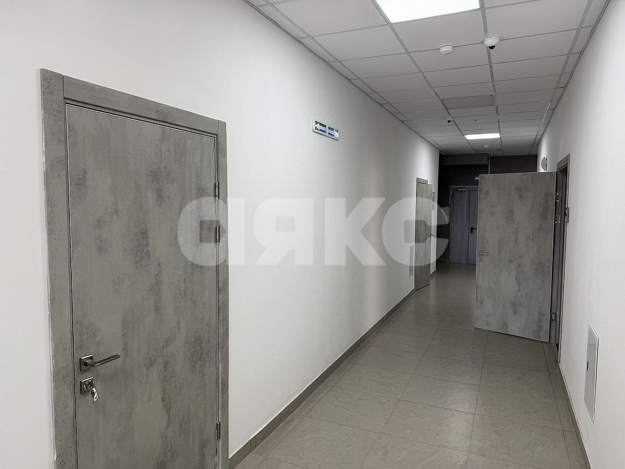 Фото №8: Коммерция 98 м² - Ростов-на-Дону, Нахичевань, ул. Закруткина, 1/2