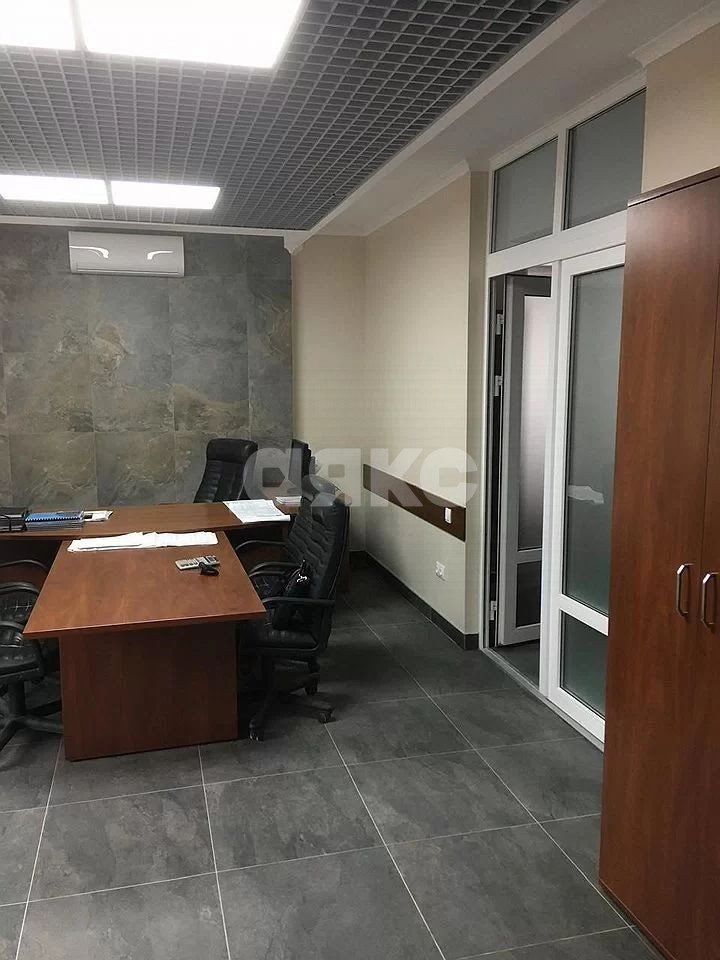 Фото №6: Коммерция 53 м² - Ростов-на-Дону, Новое Поселение, ул. Катаева, 289