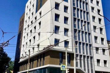 Фото №1: Коммерция 430 м² - Ростов-на-Дону, мкр. Нахичевань, ул. Закруткина, 1/2