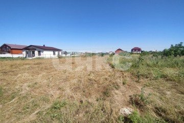 Фото №3: Личное подсобное хозяйство - Кучугуры, ул. Молодёжная, 32