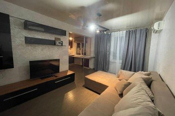Фото №1: 2-комнатная квартира 44 м² - Краснодар, мкр. Западный внутригородской округ, ул. Фёдора Лузана, 15