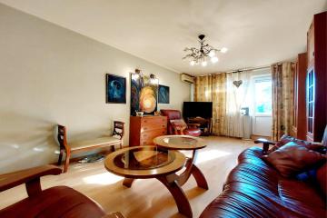 Фото №1: 4-комнатная квартира 80 м² - Краснодар, мкр. Западный внутригородской округ, ул. Харьковская, 127