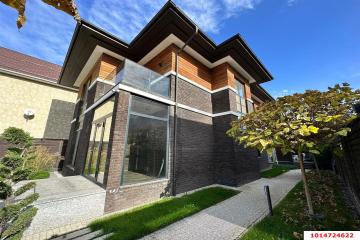 Фото №2: Дом 225 м² - Краснодар, мкр. Горхутор, ул. Стадионная, 17