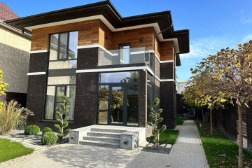 Фото №1: Дом 225 м² - Краснодар, мкр. Горхутор, ул. Стадионная, 17