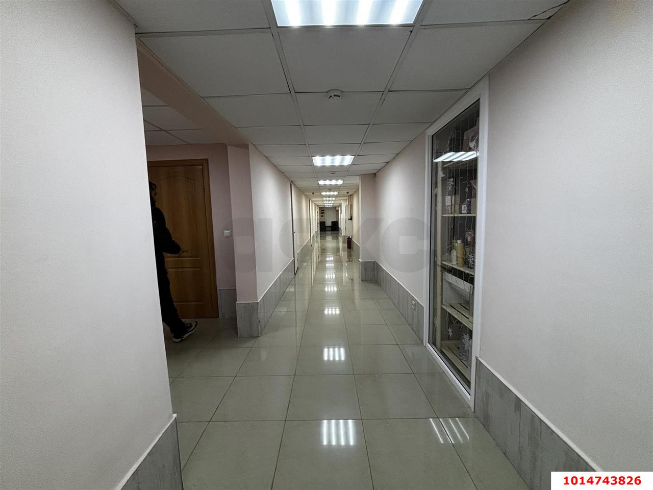 Фото №10: Торговое помещение 714 м² - Краснодар, Западный внутригородской округ, ул. Бабушкина, 295
