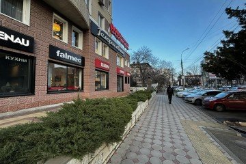 Фото №3: Торговое помещение 714 м² - Краснодар, мкр. Западный внутригородской округ, ул. Бабушкина, 295