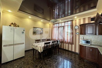 Фото №2: Таунхаус 278 м² - Геленджик, пр-кт Геленджикский, 167