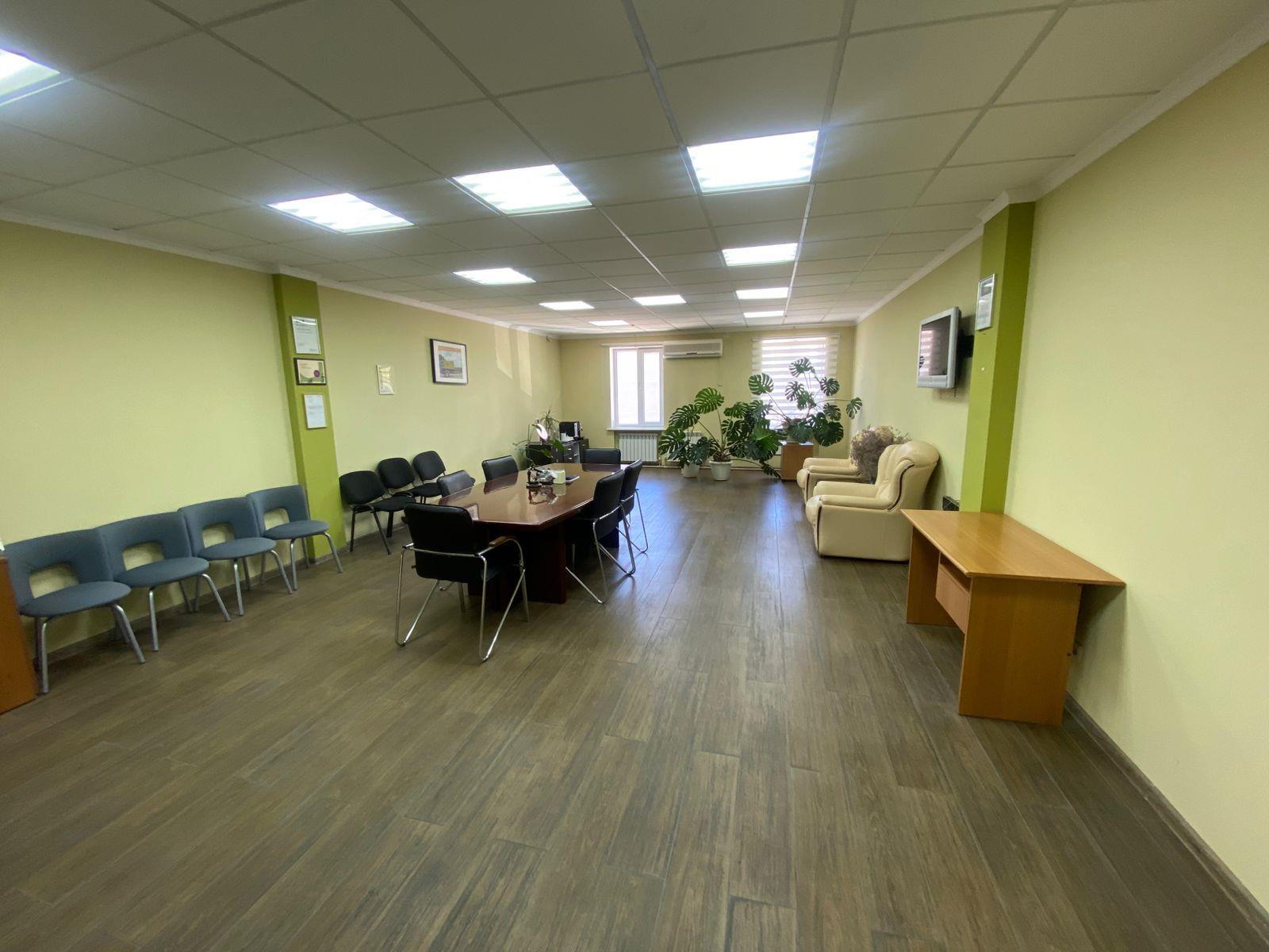 Фото №4: Коммерция 400 м² - Краснодар, Карасунский внутригородской округ, мкр. Хлопчато-бумажный Комбинат, ул. Уральская, 102/1