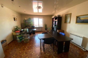 Фото №5: Офисное помещение 400 м² - Краснодар, мкр. Хлопчато-бумажный Комбинат, ул. Уральская, 102/1