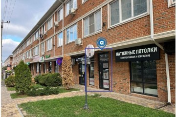 Фото №2: Торговое помещение 63 м² - Краснодар, мкр. имени Петра Метальникова, ул. Цезаря Куникова, 18к10
